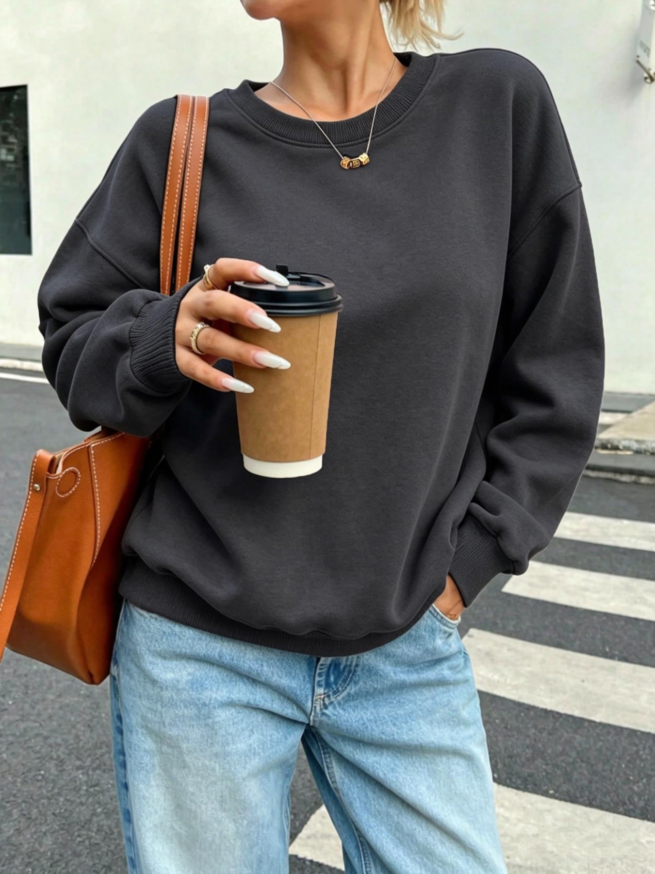 เสื้อสเวตเชิ้ตลำลองผู้หญิง คอก - Winter Clothing On Sale บทวิจารณ์และราคา